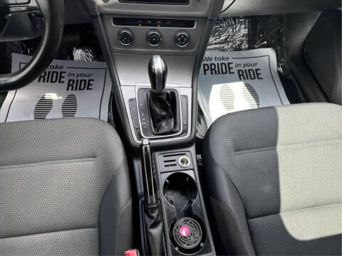 2016 Volkswagen Golf