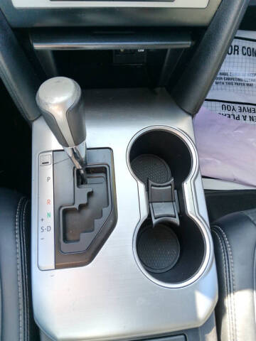 2014 Toyota Camry SE