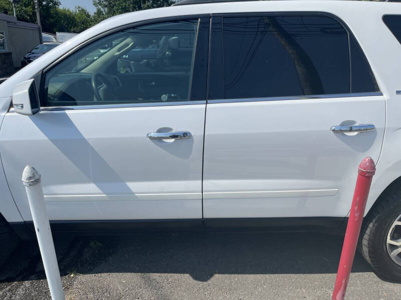 2016 GMC Acadia SLT-1