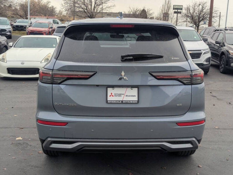 2026 Mitsubishi Outlander