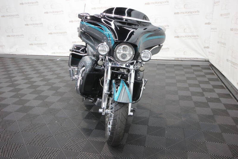 2015 Harley-Davidson CVO Limited