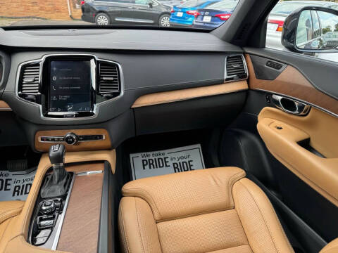 2019 Volvo XC90 T6 Inscription