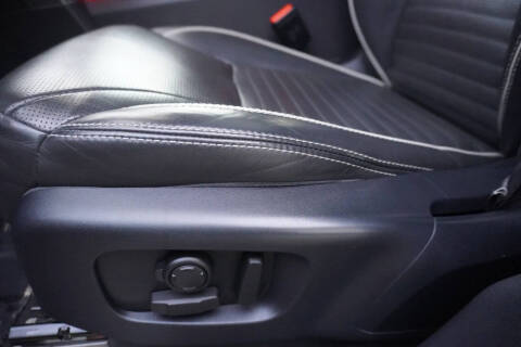 2017 Land Rover Discovery First Edition