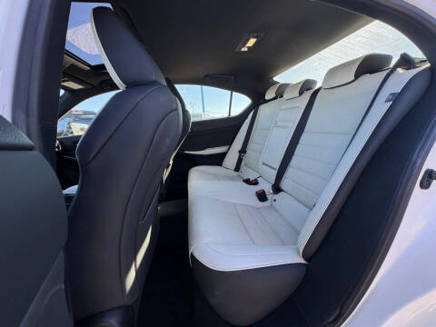 2022 Lexus IS 350 F SPORT