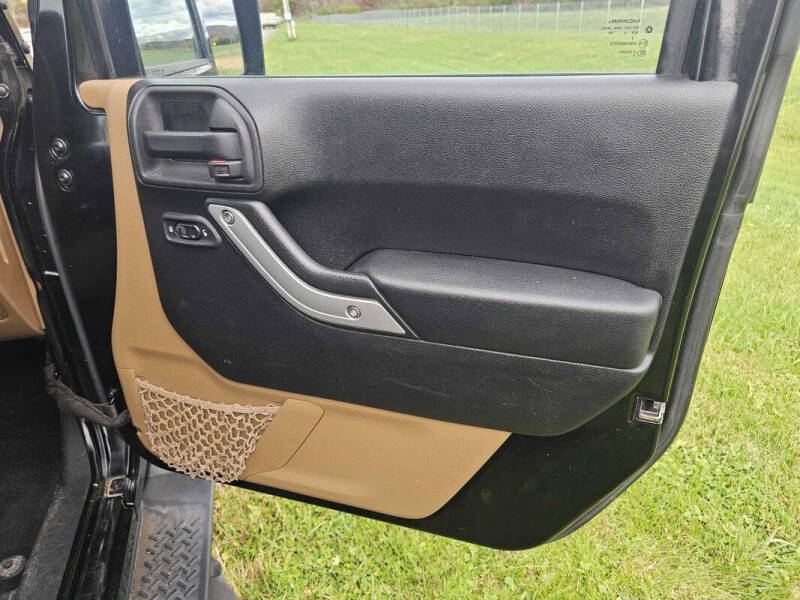 2014 Jeep Wrangler Sahara