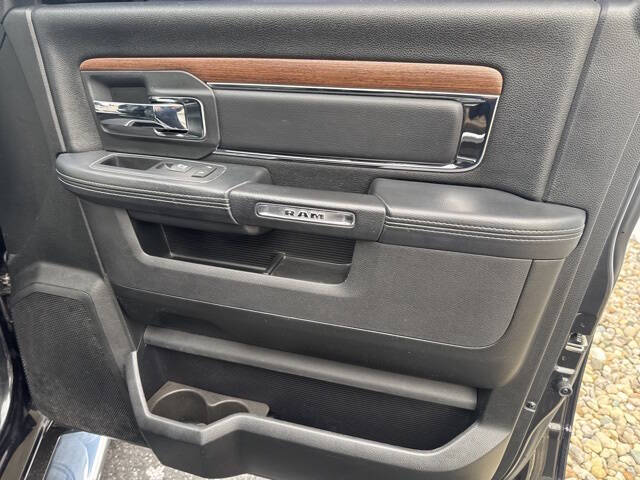 2016 RAM 1500 Laramie