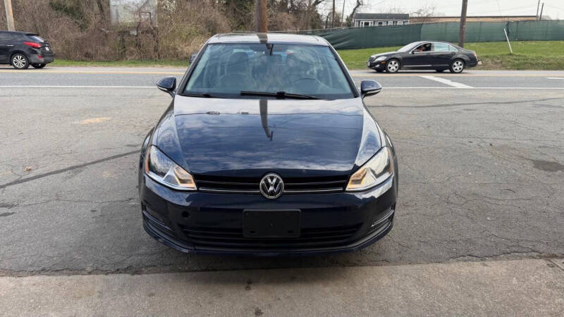 2017 Volkswagen Golf TSI SE