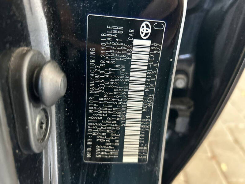 2024 Toyota Corolla LE