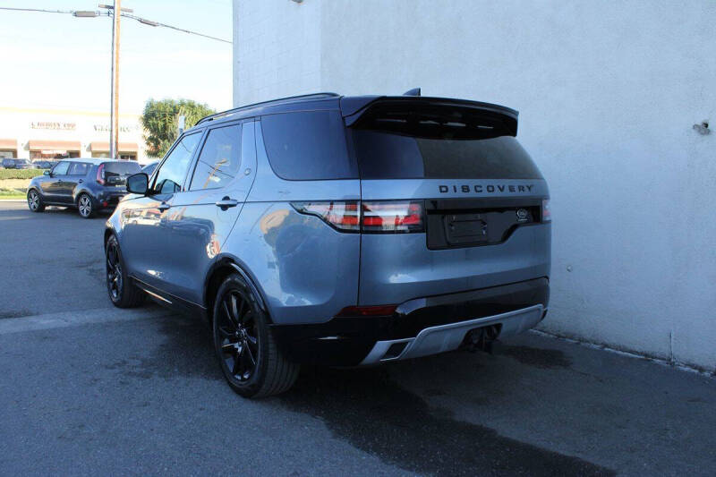 2020 Land Rover Discovery Landmark Edition