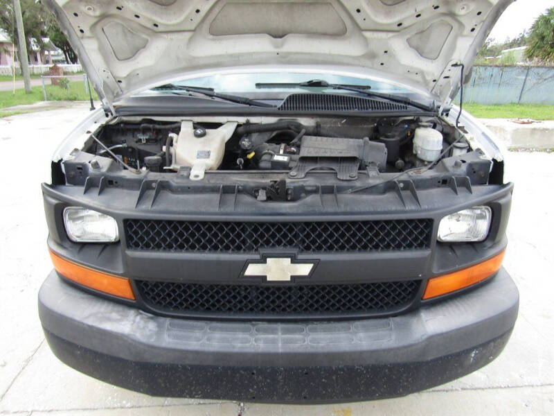 2013 Chevrolet Express 2500