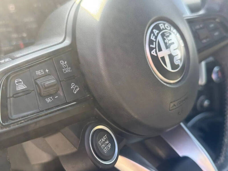 2022 Alfa Romeo Stelvio Sprint