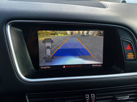 2016 Audi Q5 2.0T quattro Premium Plus