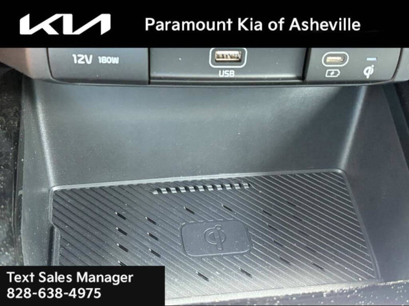 2025 Kia Niro EX Touring