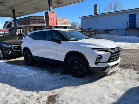 2023 Chevrolet Blazer for sale at River City Auto Center LLC in Chester IL