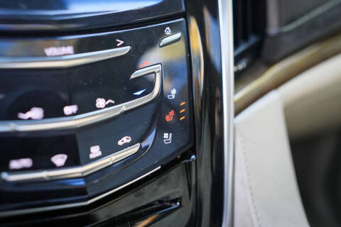 2018 Cadillac Escalade Luxury