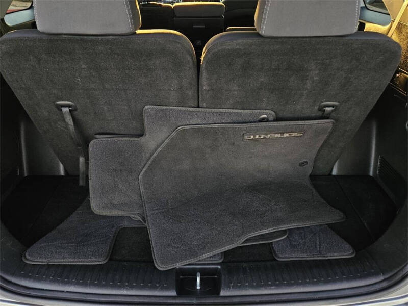 2019 Kia Sorento LX V6