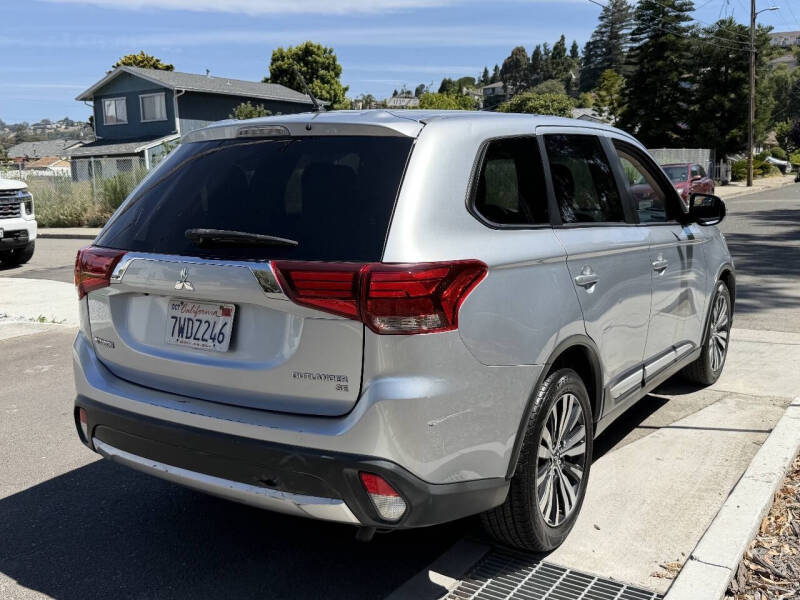2016 Mitsubishi Outlander SE