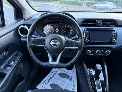 2025 Nissan Versa SV