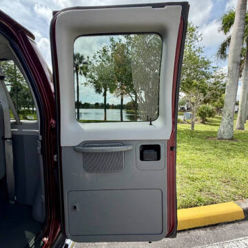 2008 Ford E-Series E-350 SD XLT