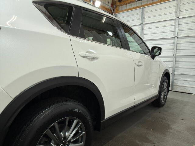 2017 Mazda CX-5 Sport