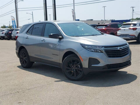 2023 Chevrolet Equinox for sale at Betten Baker Preowned Center in Twin Lake MI