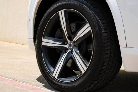 2016 Volvo XC90 T8 eAWD R-Design