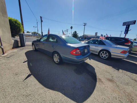 2004 Mercedes-Benz E-Class E 320