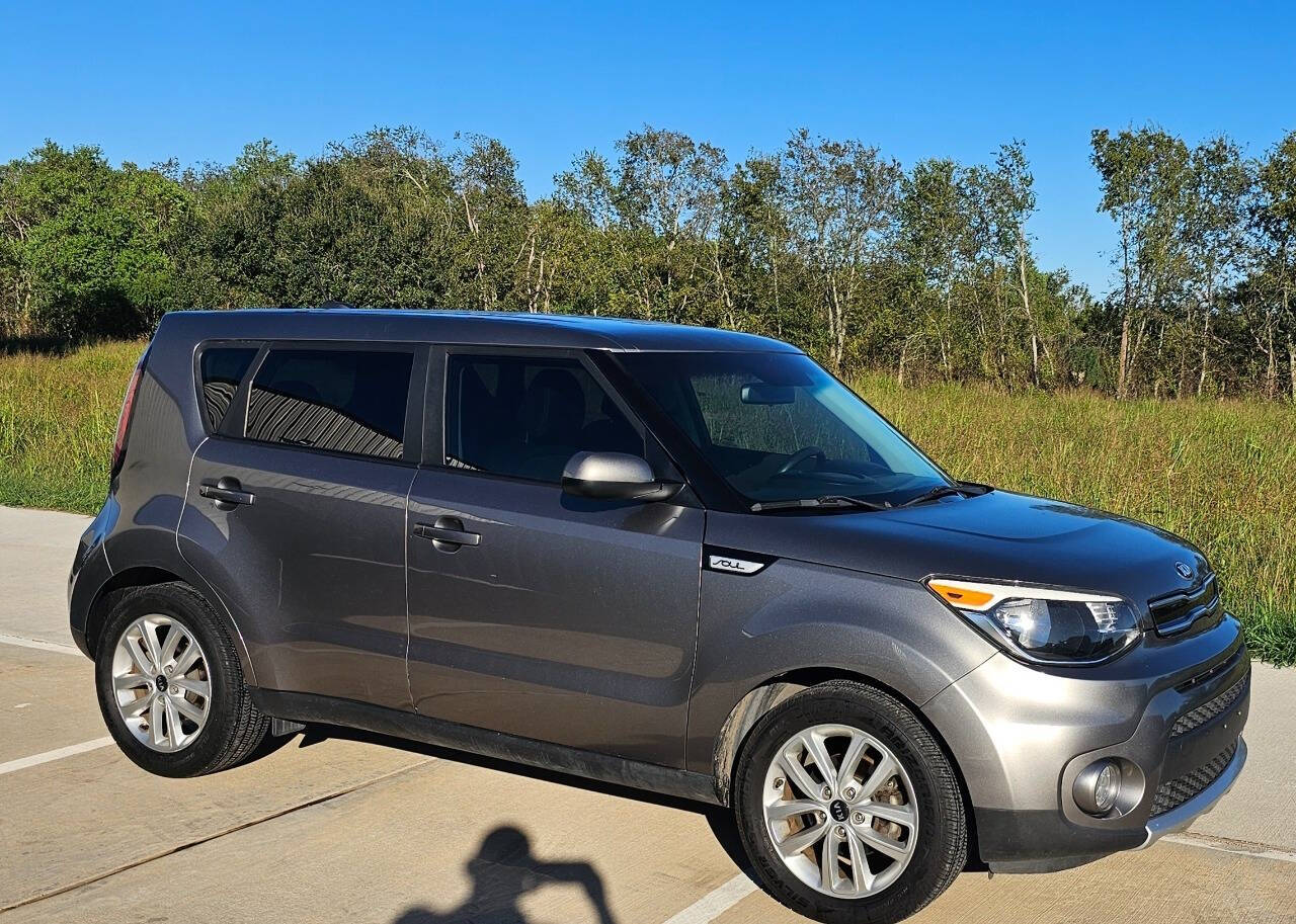 2017 Kia Soul for sale at CAR MARKET AUTO GROUP in Sugar Land, TX