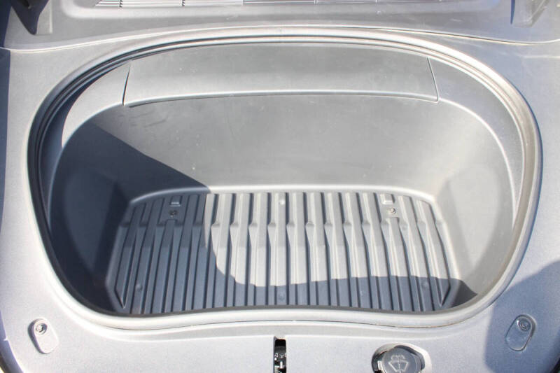 2024 Tesla Model 3 Long Range