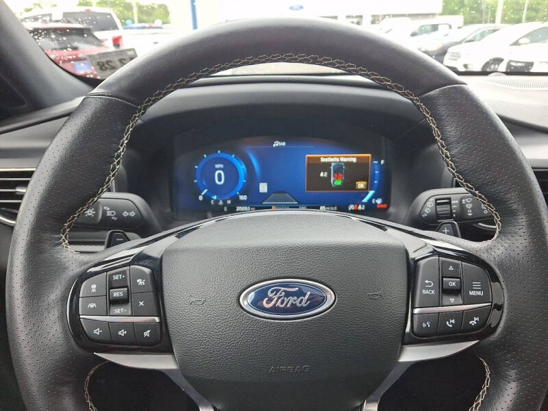 2023 Ford Explorer ST