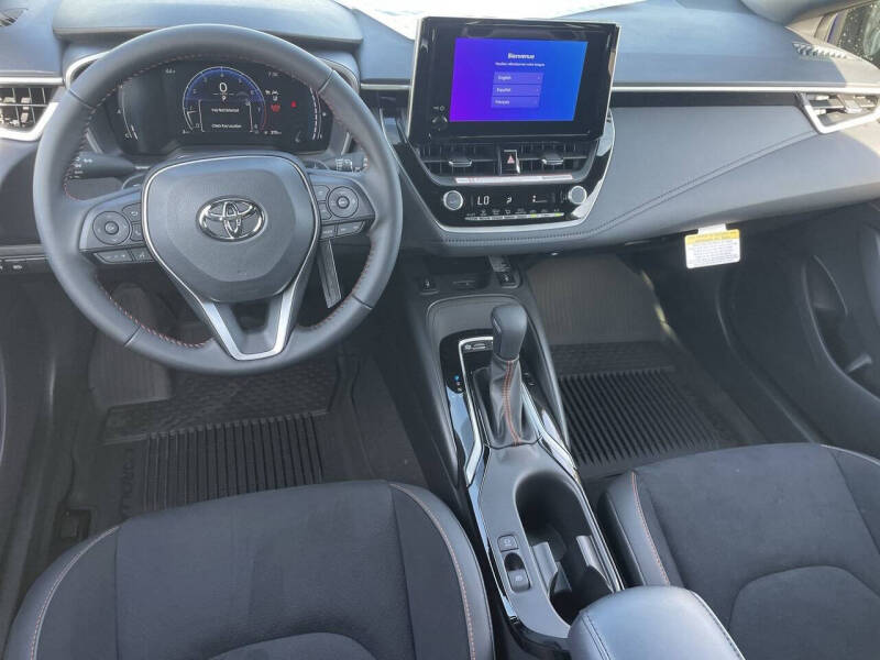 2026 Toyota Corolla Hatchback SE