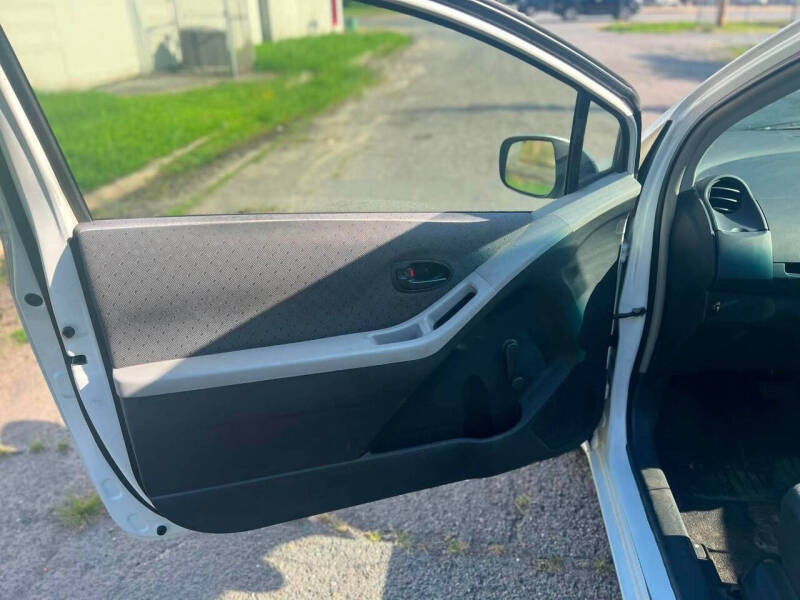 2011 Toyota Yaris