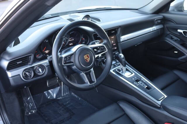 2017 Porsche 911 Carrera S