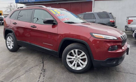 2015 Jeep Cherokee for sale at Latino Motors in Aurora IL