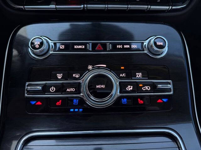 2022 Lincoln Nautilus Black Label