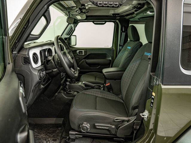 2021 Jeep Wrangler Islander