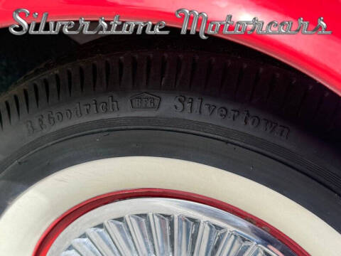 1957 Ford Thunderbird