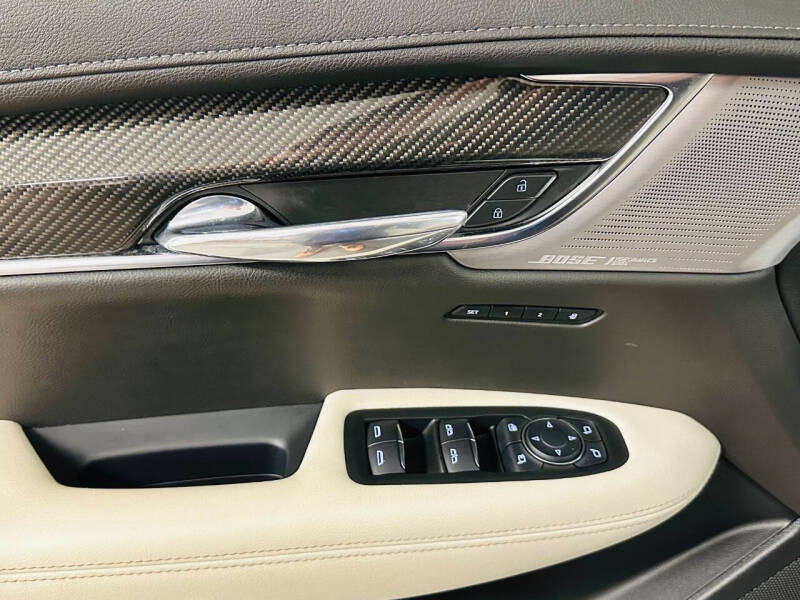 2021 Cadillac XT6 Sport