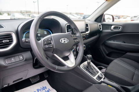 2025 Hyundai Venue SEL