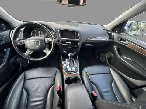 2016 Audi Q5 2.0T quattro Premium Plus