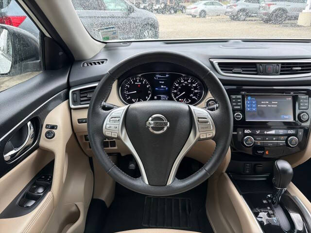 2016 Nissan Rogue SV