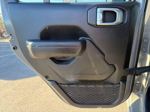 2022 Jeep Gladiator Altitude