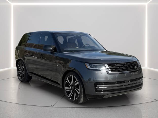 2023 Land Rover Range Rover P530 SE