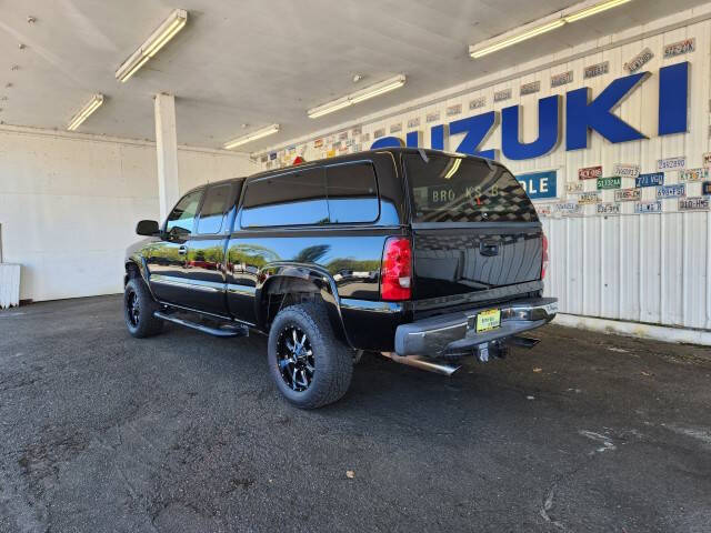 2003 GMC Sierra 2500HD