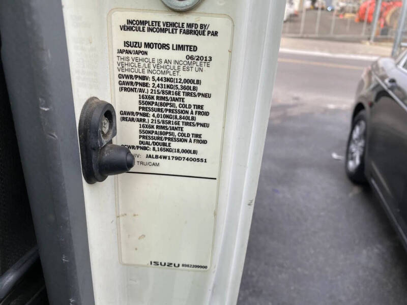 2013 Isuzu NPR