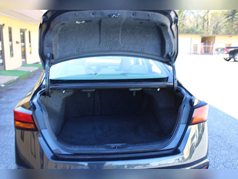 2021 Nissan Altima 2.5 SV