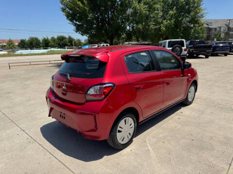 2024 Mitsubishi Mirage ES