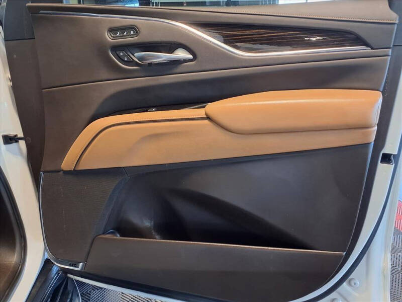 2021 Cadillac Escalade ESV Premium Luxury