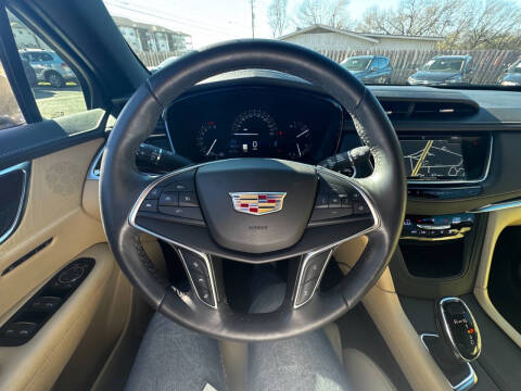 2017 Cadillac XT5 Luxury