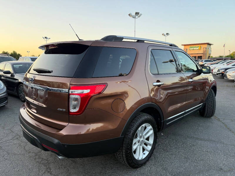 2012 Ford Explorer XLT